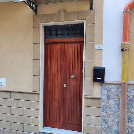La Maison * Montallegro
