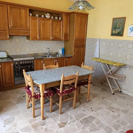 La Maison Guest house *